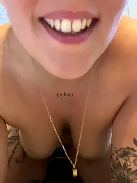 anonyme hot47 online show from October 2025 08:35:01 AM