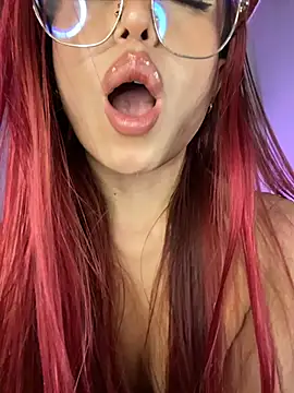 Abbi Gomez online show from May 2026 03:44:01 AM