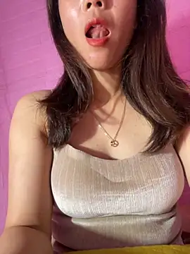 Snapshot of Moon_pusy chatting on September 2025 09:37:01 PM Moon pusy online show from September 2025 09:37:01 PM