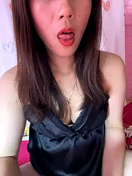 Snapshot of Moon_pusy chatting on November 2025 05:07:02 AM Moon pusy online show from November 2025 05:07:02 AM