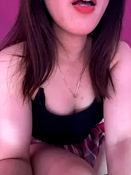 Snapshot of Moon_pusy chatting on November 2025 06:12:01 AM Moon pusy online show from November 2025 06:12:01 AM