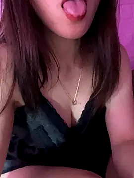 Snapshot of Moon_pusy chatting on November 2025 06:57:02 PM Moon pusy online show from November 2025 06:57:02 PM