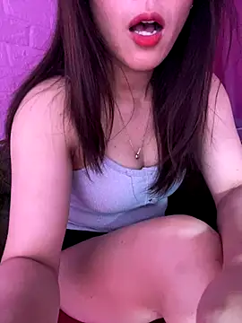 Snapshot of Moon_pusy chatting on December 2025 11:31:01 PM Moon pusy online show from December 2025 11:31:01 PM