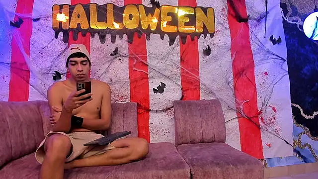 Snapshot of Juicy_Creww chatting on October 2025 08:59:01 AM Juicy Creww online show from October 2025 08:59:01 AM