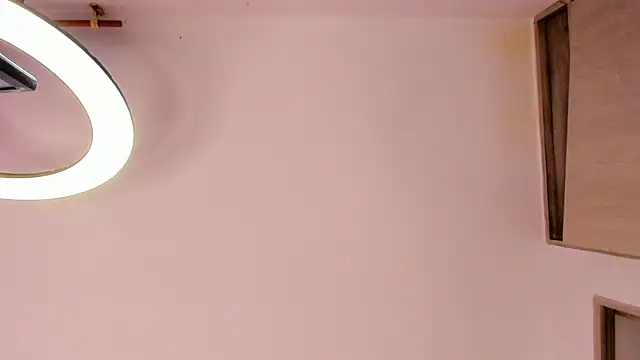 Snapshot of Susy_spark chatting on October 2025 12:57:01 AM Susy spark online show from October 2025 12:57:01 AM