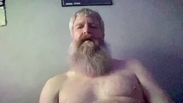 Snapshot of TheCrazyLu79 chatting on April 2026 06:41:01 AM TheCrazyLu79 online show from April 2026 06:41:01 AM