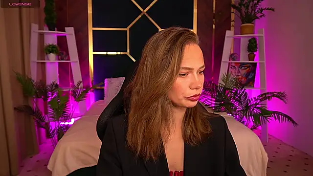 Snapshot of ShyySiren chatting on October 2025 01:51:02 PM ShyySiren online show from October 2025 01:51:02 PM