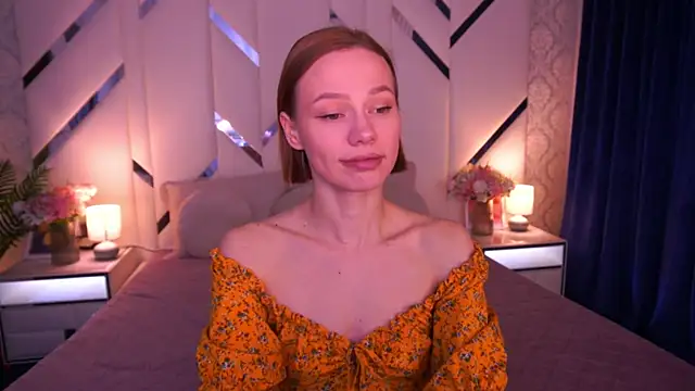 ShyySiren online show from April 2026 08:28:02 AM
