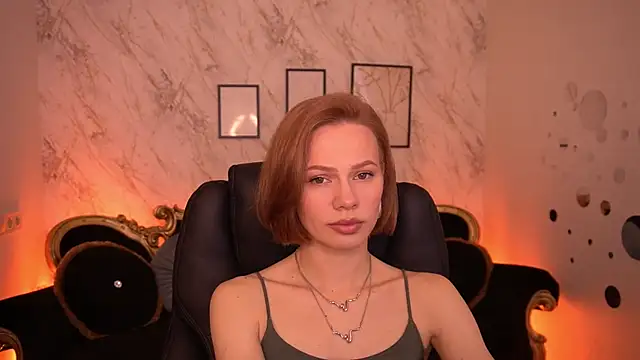 ShyySiren online show from May 2026 01:04:02 PM