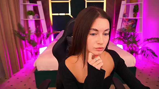 CherryyLulu online show from October 2025 08:12:01 AM