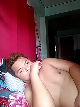 Snapshot of Gayasianzowe chatting on September 2025 04:14:02 AM Gayasianzowe online show from September 2025 04:14:02 AM