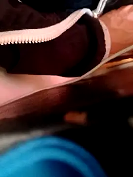 Snapshot of Dropepe1995 chatting on October 2025 06:46:02 PM Dropepe1995 online show from October 2025 06:46:02 PM