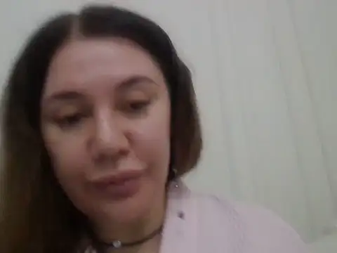 Snapshot of Lomivah chatting on October 2025 07:59:01 PM Lomivah online show from October 2025 07:59:01 PM