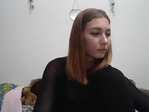 Snapshot of Lysorah chatting on November 2025 05:58:02 PM Lysorah online show from November 2025 05:58:02 PM