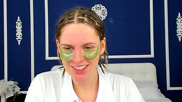 Snapshot of SabrinaRayX chatting on October 2025 06:13:02 AM SabrinaRayX online show from October 2025 06:13:02 AM