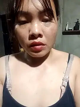 emilyzz online show from October 2025 12:58:01 PM