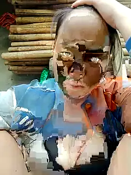 emilyzz online show from October 2025 12:05:02 AM