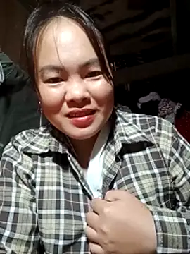 emilyzz online show from April 2026 01:53:02 AM