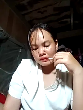 emilyzz online show from April 2026 02:21:01 PM