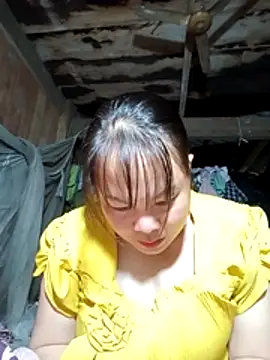 emilyzz online show from May 2026 01:55:01 AM
