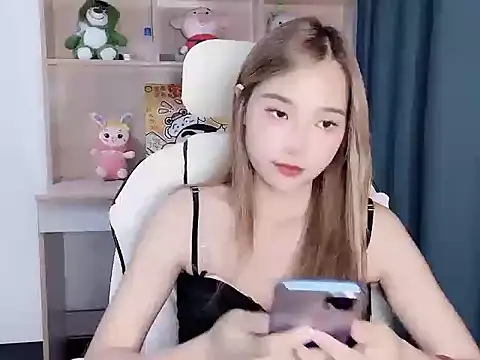 W-Sunflower online show from October 2025 02:25:02 PM