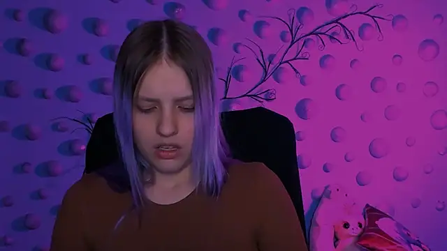 kaela spell  online show from April 2026 02:26:02 AM