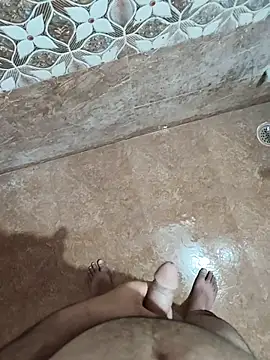 Snapshot of karandeep_Bhagat chatting on March 2026 12:13:01 PM karandeep Bhagat online show from March 2026 12:13:01 PM