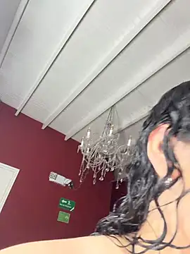 Snapshot of krisstenSantos chatting on March 2026 12:57:02 PM krisstenSantos online show from March 2026 12:57:02 PM