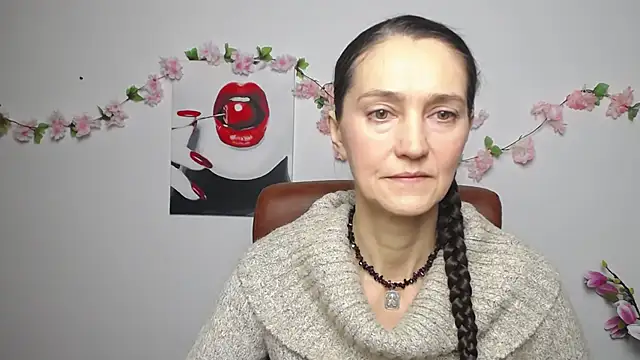 TayaFinch online show from November 2025 01:22:01 PM