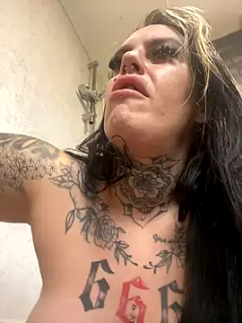 DIRTY PAISLEY X online show from October 2025 11:20:02 AM