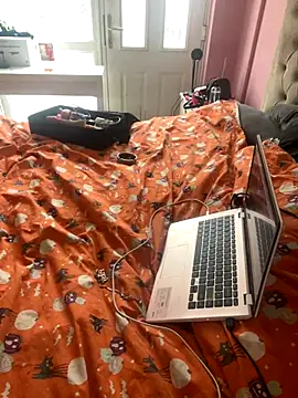 DIRTY PAISLEY X online show from October 2025 09:53:01 AM