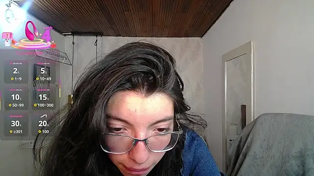 Snapshot of alllyson_ chatting on October 2025 07:36:02 PM alllyson online show from October 2025 07:36:02 PM