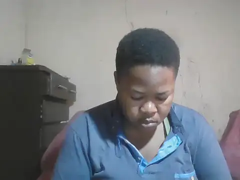 Bustyass93 online show from October 2025 06:32:02 AM