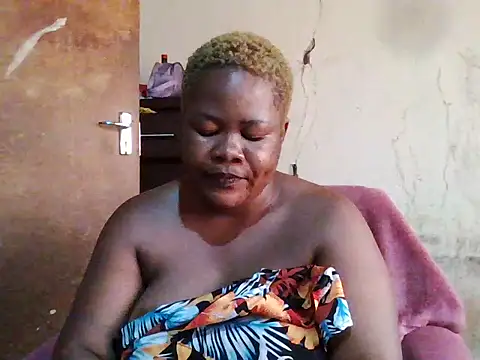 Bustyass93 online show from February 2026 09:00:02 AM