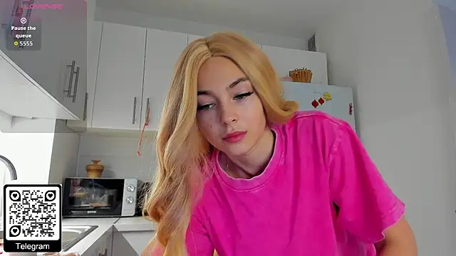 KristenHarrington online show from December 2025 10:31:02 AM