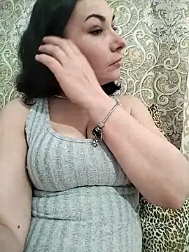 Mia24Blove online show from March 2026 10:51:01 AM