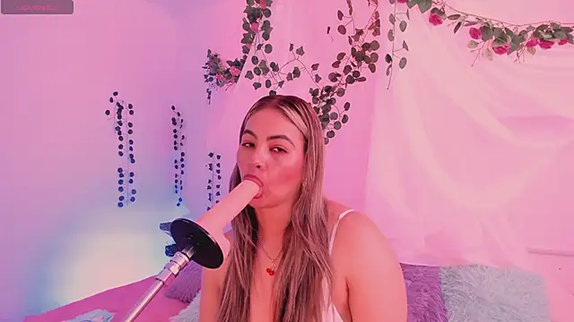 Snapshot of chubbyZoe chatting on November 2025 02:50:01 PM chubbyZoe online show from November 2025 02:50:01 PM