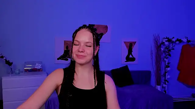 BetsyKiss online show from October 2025 05:14:01 PM