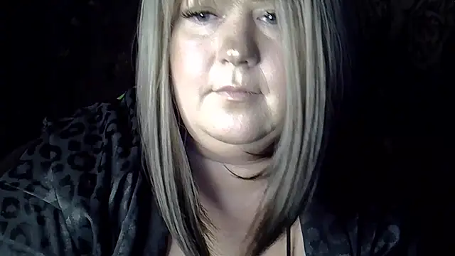 YuliiaSan online show from September 2025 06:21:01 PM