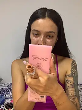 MiQeilaSweet online show from May 2026 07:21:01 PM
