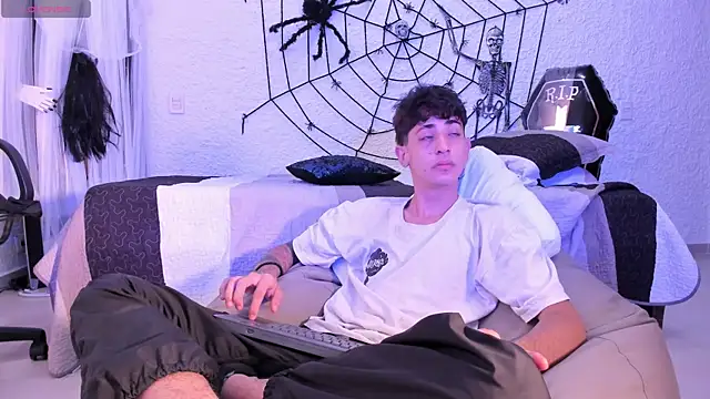 j martony online show from October 2025 12:02:01 PM