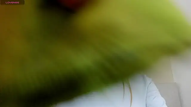 Naomi Rousse online show from March 2026 01:04:02 PM