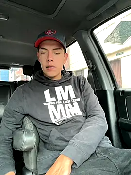 mattebret11 online show from September 2025 06:46:01 PM