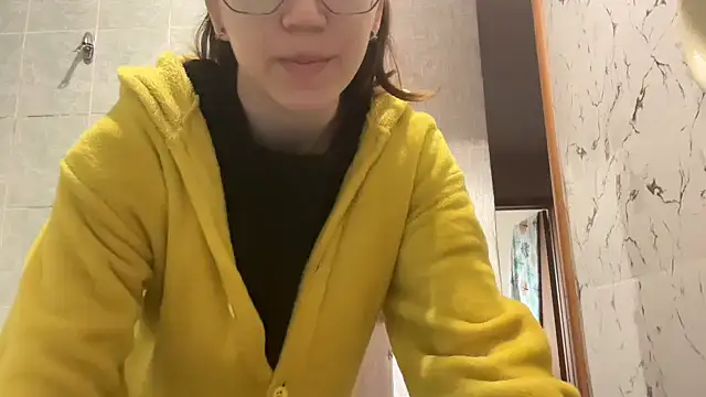 MargarettNewbie online show from September 2025 04:28:01 AM