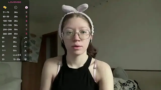 MargarettNewbie online show from October 2025 04:05:02 AM