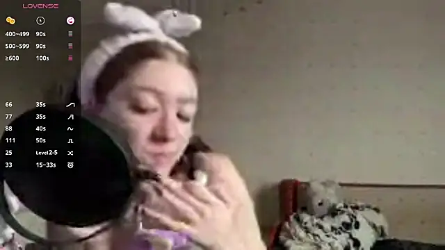 MargarettNewbie online show from November 2025 04:14:01 AM