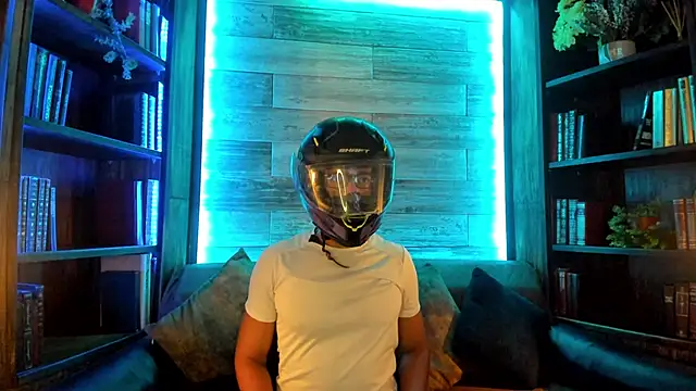 Snapshot of JacobDraven chatting on October 2025 04:18:02 AM JacobDraven online show from October 2025 04:18:02 AM