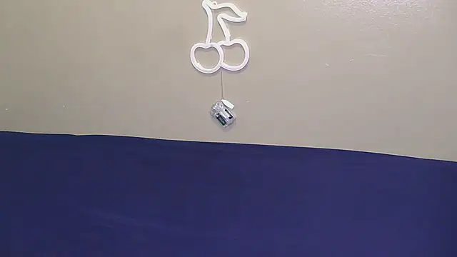 Serafynn online show from November 2025 09:13:01 PM