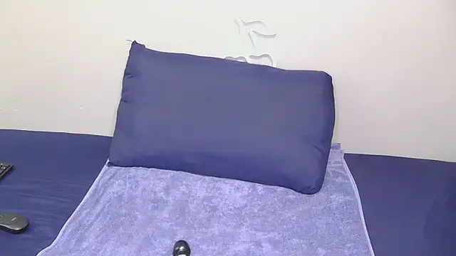 Serafynn online show from February 2026 08:07:01 AM