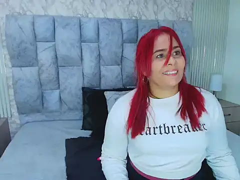 Snapshot of sofiagutierrez__ chatting on October 2025 03:14:02 AM sofiagutierrez online show from October 2025 03:14:02 AM